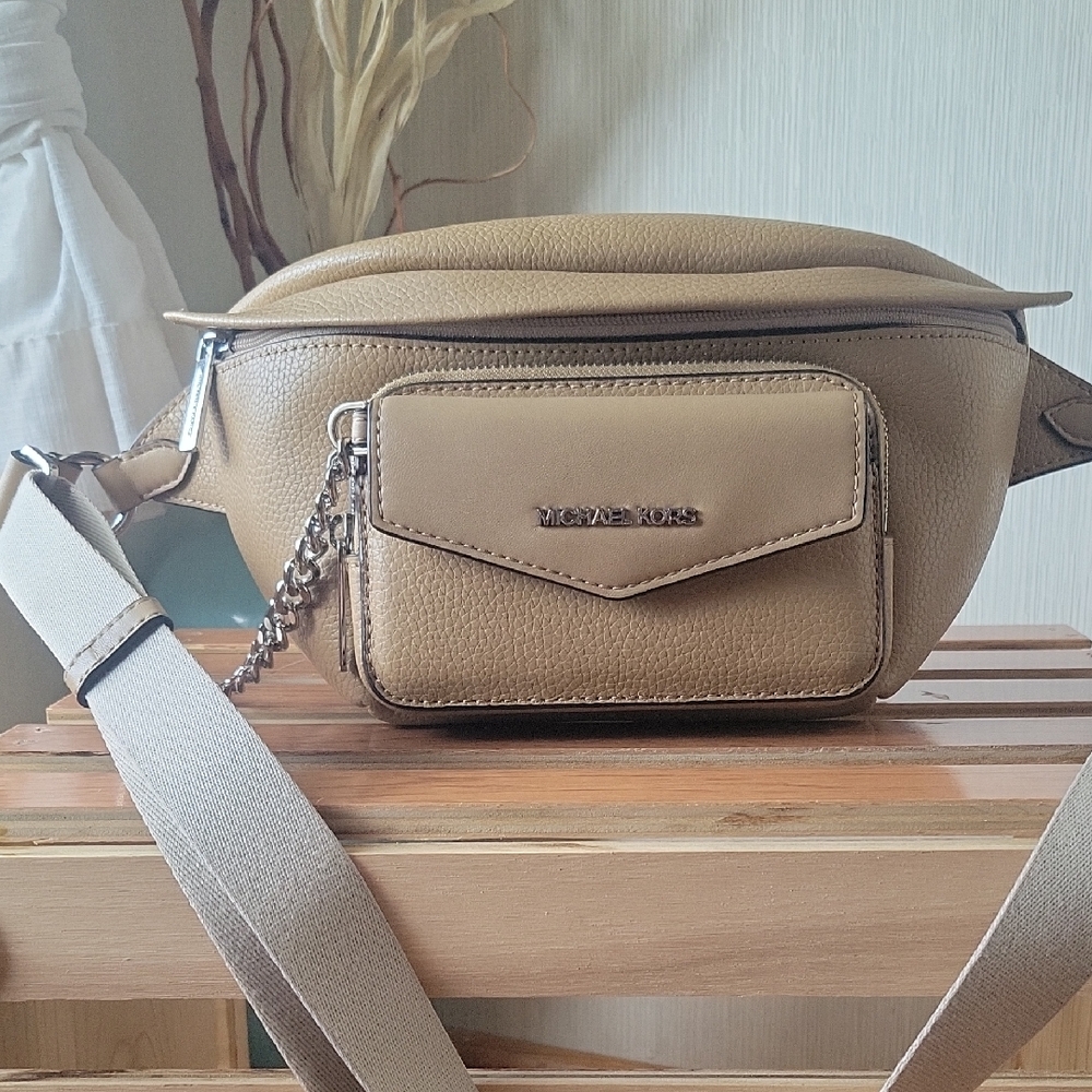 Michael Kors Beige Leather Belt/ Crossbody Bag